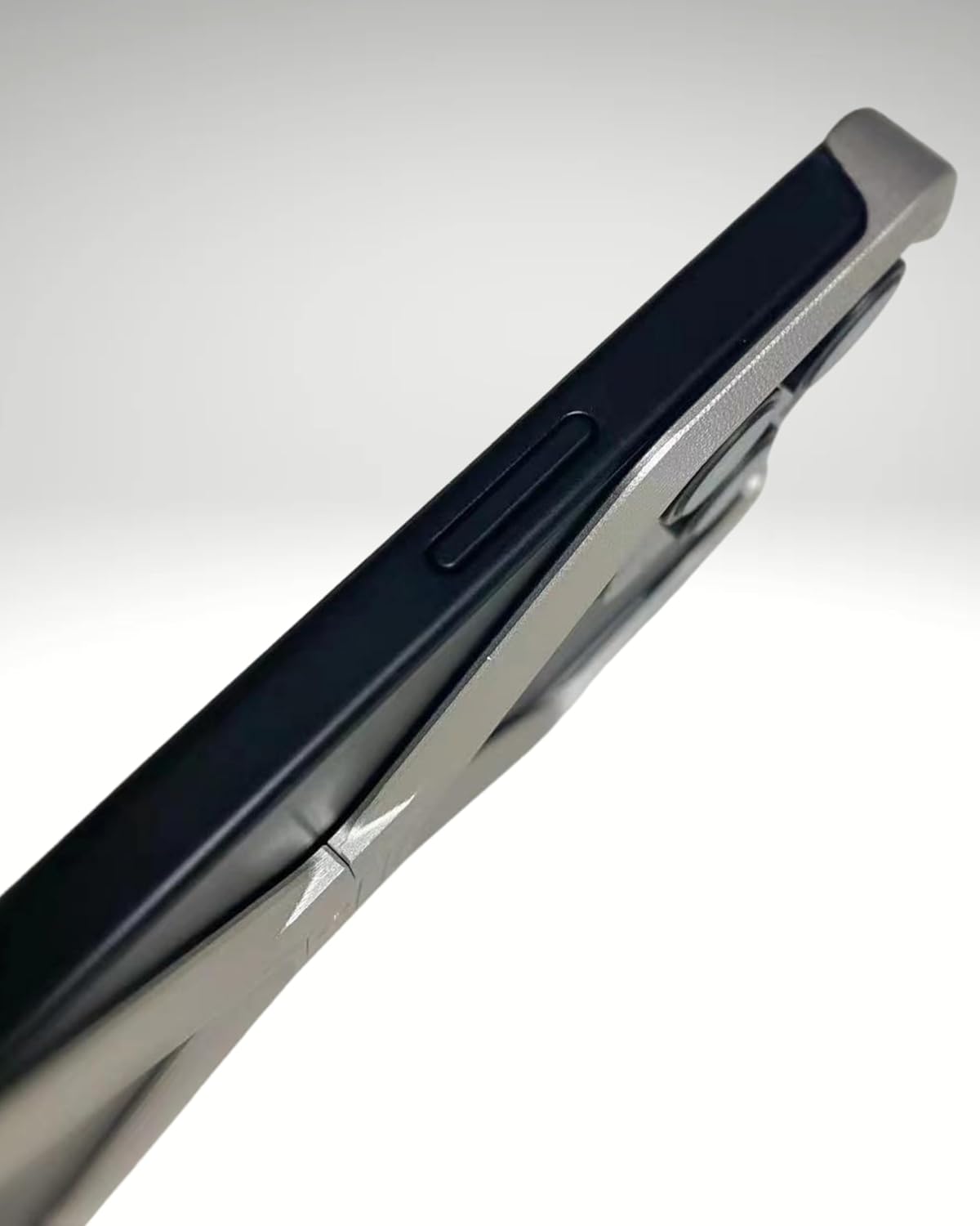 X METAL CASE